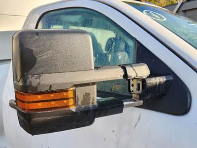 Chevrolet Silverado 6500HD Right Side View Mirror
