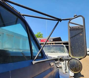 Ford F-700 Right Side View Mirror for a 1997 Ford F700