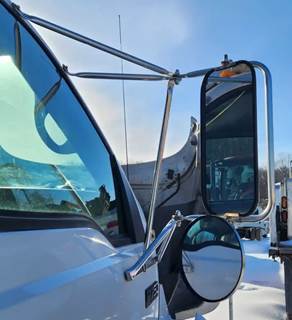 Ford F-750 Right Side View Mirror