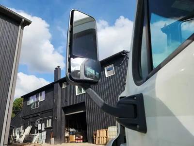 Freightliner Cascadia 113 Left Side View Mirror