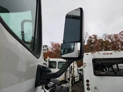 Freightliner Cascadia 113 Right Side View Mirror