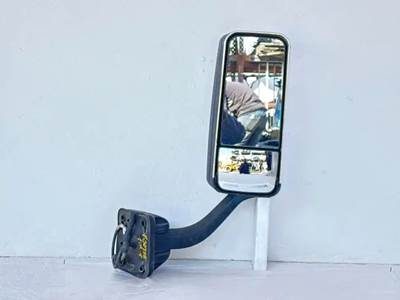 Freightliner Cascadia 113 Right Side View Mirror
