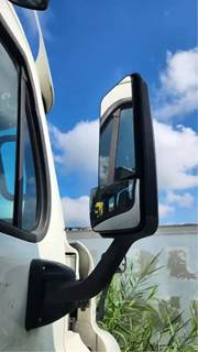 Freightliner Cascadia 113 Right Side View Mirror