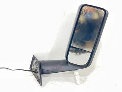 Freightliner Cascadia 116 Right Side View Mirror for a 2019 Freightliner Cascadia 116 Day Cab