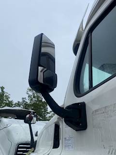 Freightliner Cascadia 125 Left Side View Mirror