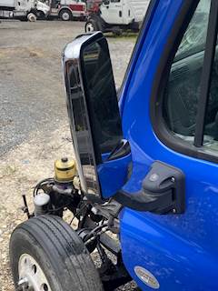 Freightliner Cascadia 125 Left Side View Mirror