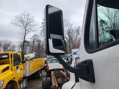 Freightliner Cascadia 125 Left Side View Mirror