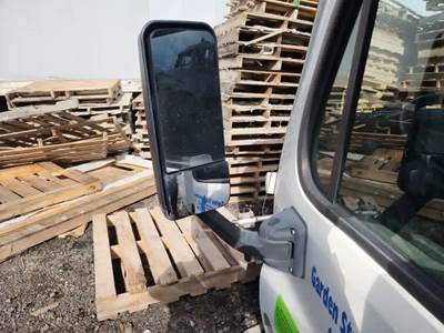 Freightliner Cascadia 125 Left Side View Mirror