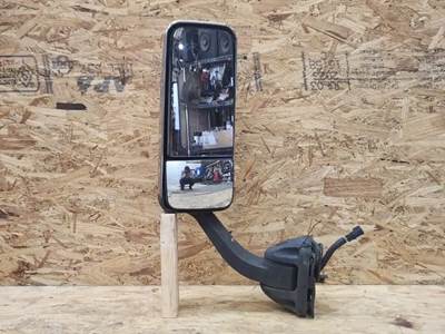 Freightliner Cascadia 125 Left Side View Mirror