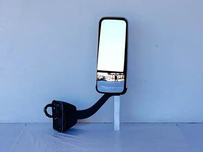 Freightliner Cascadia 125 Right Side View Mirror