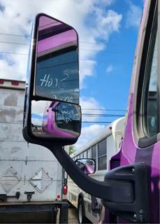 Freightliner Cascadia 125 Left Side View Mirror
