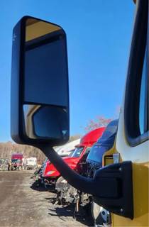 Freightliner Cascadia 125 Left Side View Mirror