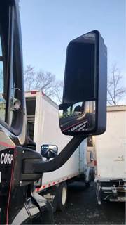 Freightliner Cascadia 125 Right Side View Mirror