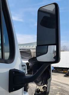Freightliner Cascadia 125 Right Side View Mirror
