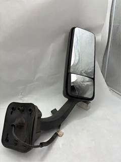 Freightliner Cascadia 125 Right Side View Mirror