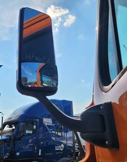 Freightliner Cascadia 125 Left Side View Mirror