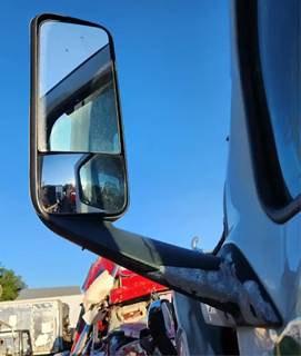 Freightliner Cascadia 126 Left Side View Mirror