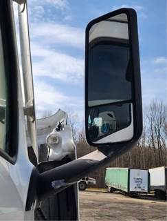 Freightliner Cascadia 126 Right Side View Mirror