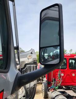 Freightliner Cascadia 126 Right Side View Mirror