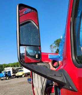 Freightliner Cascadia 126 Left Side View Mirror