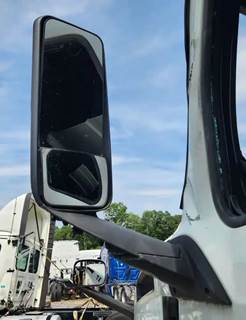 Freightliner Cascadia 126 Left Side View Mirror