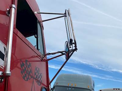 Freightliner FLD120 Right Side View Mirror