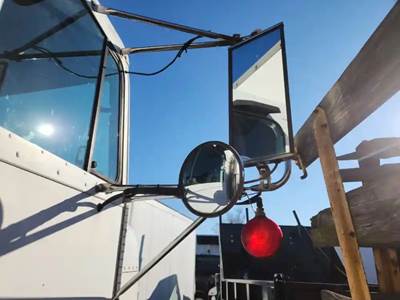 Freightliner FLD120SD Right Side View Mirror