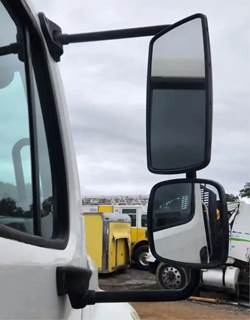 Freightliner M2 106 Right Side View Mirror
