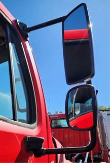 Freightliner M2 106 Right Side View Mirror
