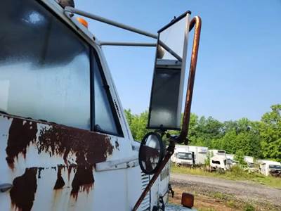 GMC Brigadier Right Side View Mirror