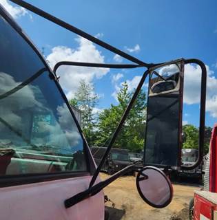 GMC C7500 Right Side View Mirror