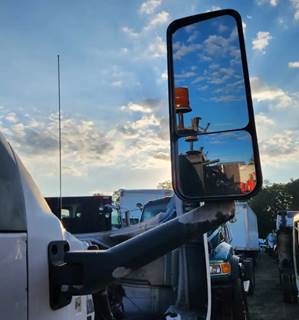 GMC C7500 Right Side View Mirror
