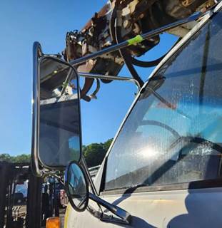 GMC TopKick C7000 Left Side View Mirror for a 1990 GMC C7000 Topkick