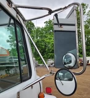 International 4600 Right Side View Mirror