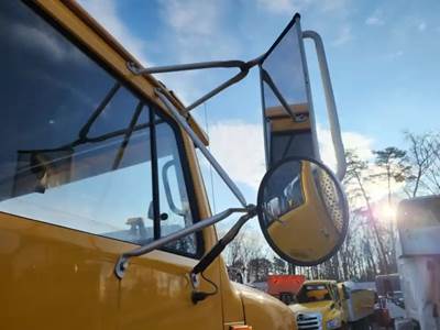 International F2674 Right Side View Mirror for a 1999 International F-2674 SBA