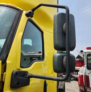 International RH613 Left Side View Mirror