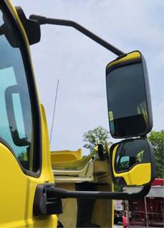 International RH613 Right Side View Mirror