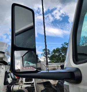 International RH613 Left Side View Mirror