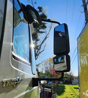 International TranStar 8600 Right Side View Mirror