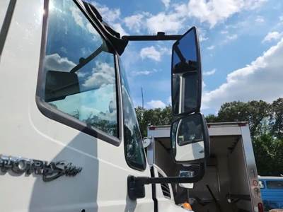 International WorkStar 7500 Right Side View Mirror