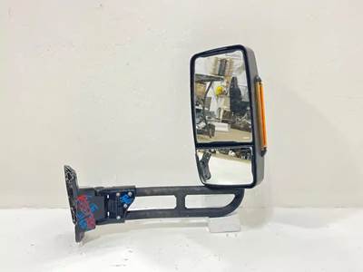 Isuzu Reach Right Side View Mirror