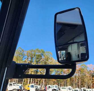 Isuzu Reach Right Side View Mirror