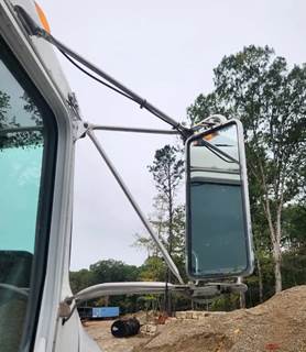 Kenworth T300 Right Side View Mirror