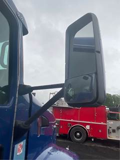 Kenworth T660 Right Side View Mirror
