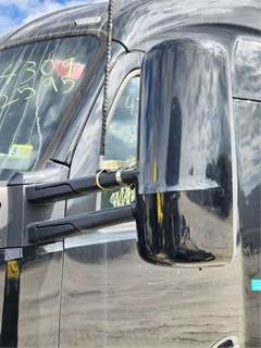 Kenworth T680 Left Side View Mirror