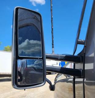 Kenworth T680 Left Side View Mirror