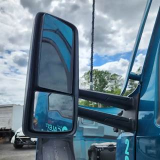 Kenworth T680 Left Side View Mirror
