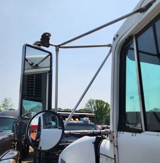 Kenworth T800 Left Side View Mirror