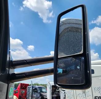 Kenworth T880 Right Side View Mirror