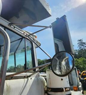 Mack RD688S Right Side View Mirror